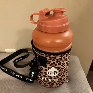 Pink Hydro Jug with cheetah sleeve